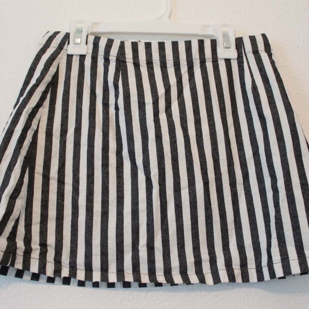 Forever 21 striped mini skirt